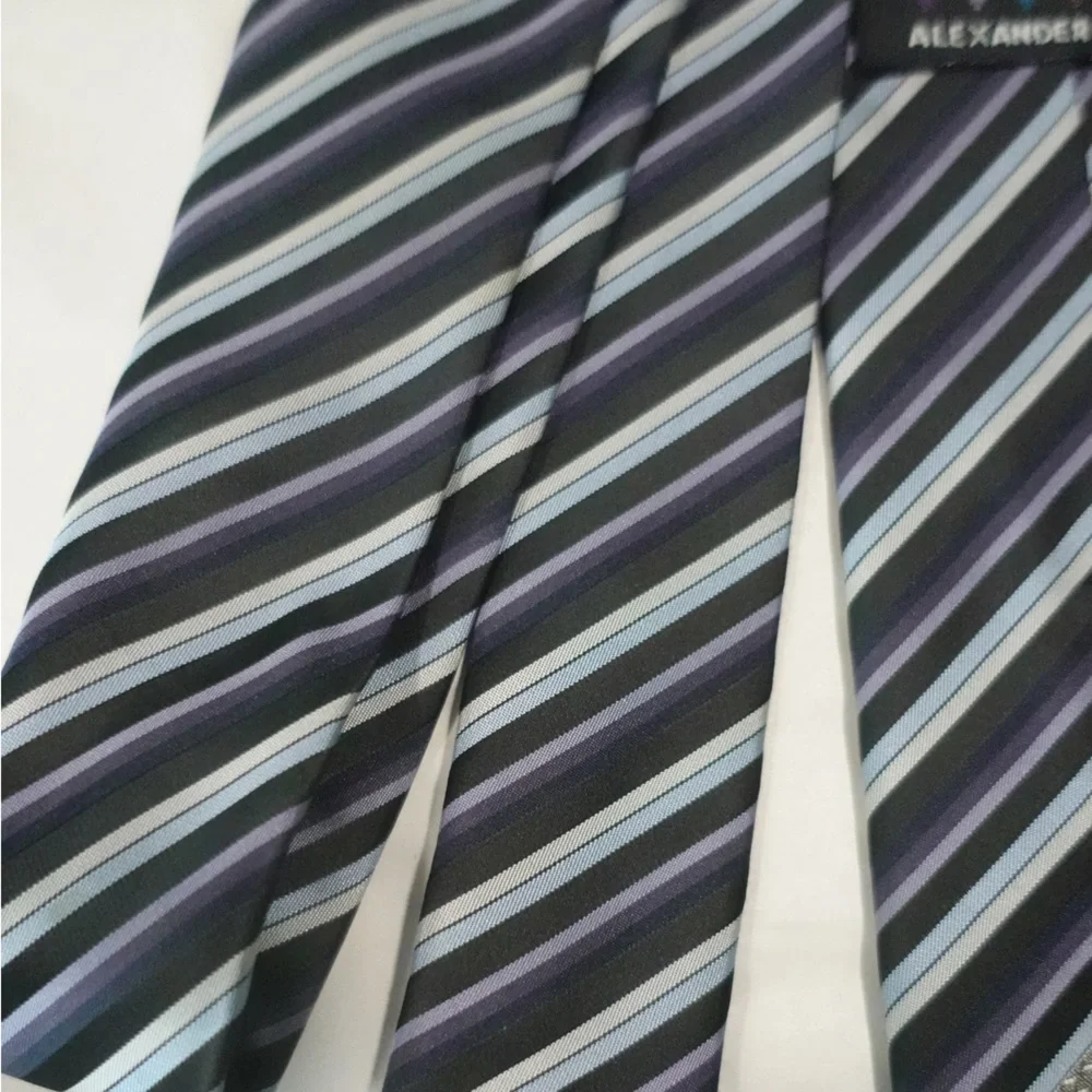 Alexander Julian (Colours) Ties - Picture 6 of 6
